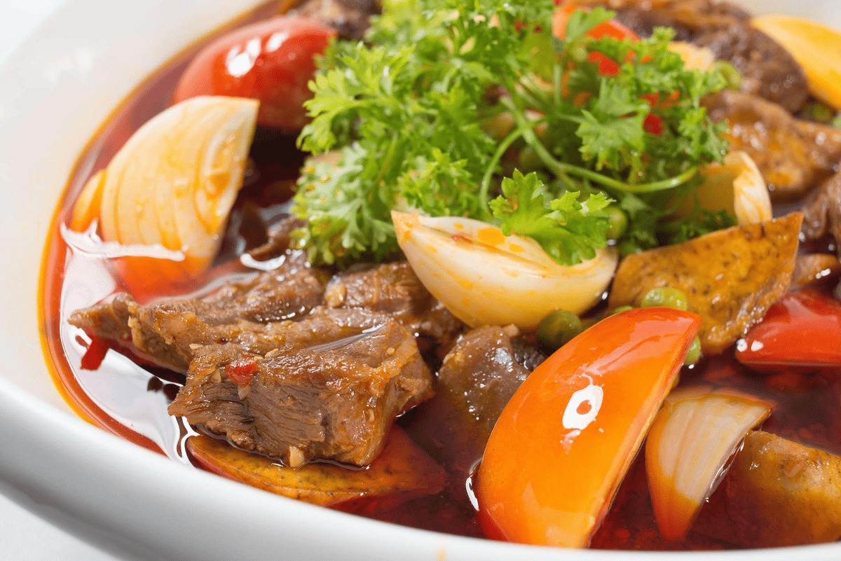 thực đơn nhà hàng tiệc cưới