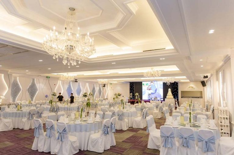 nhà hàng tổ chức sinh nhật